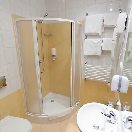 Hotell Twins Ii Warszawa