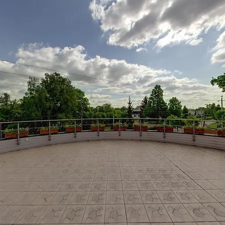 Twins Ii Hotel Warschau