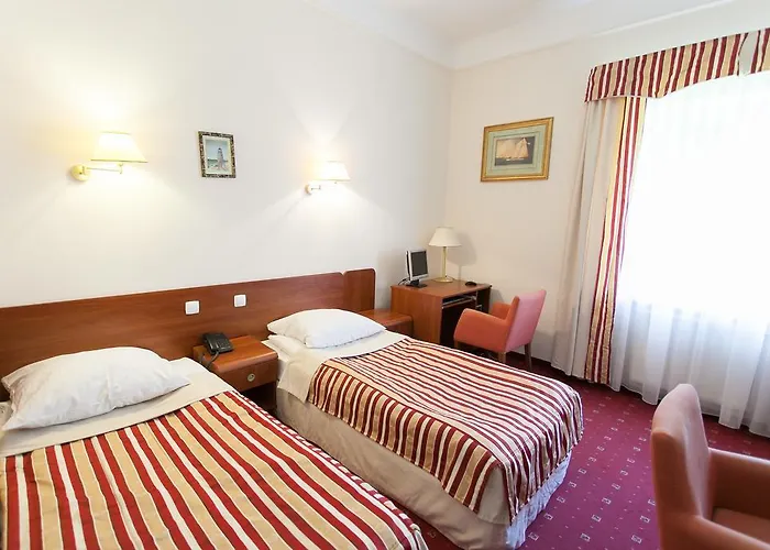 Twins Ii 3* Warszawa