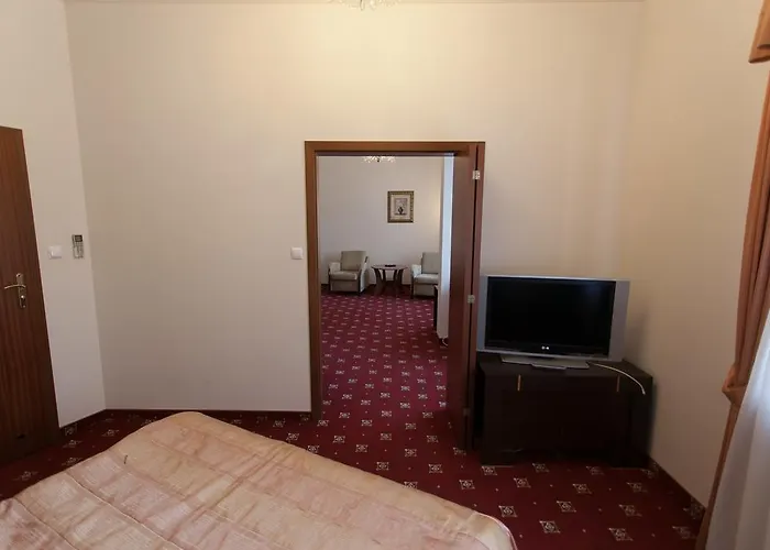 Twins Ii Hotel Warszawa