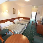 Hotel Twins Ii 3*