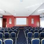 Twins Ii Hotel